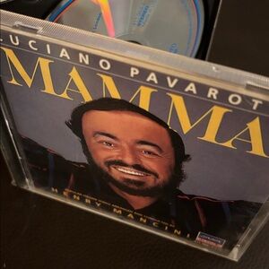 Luciano Pavarotti Mamma CD